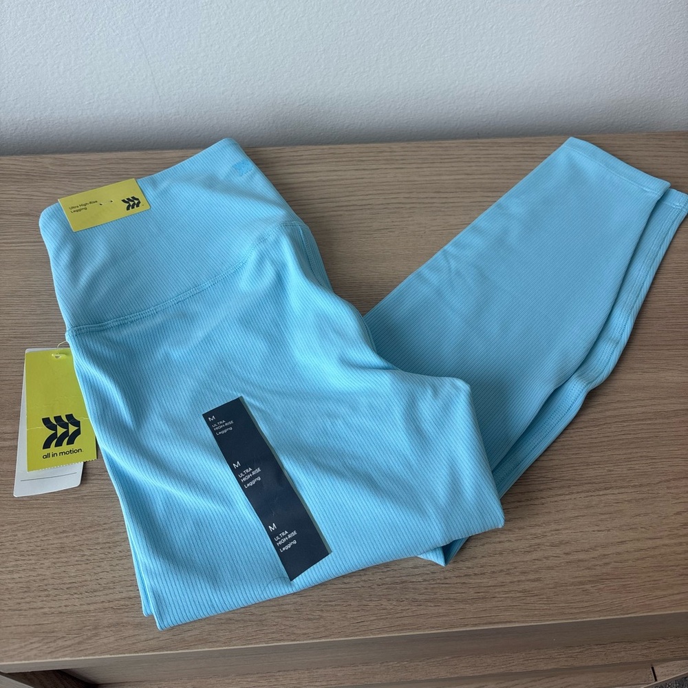 All in Motion Women’s Sky Blue Leggings